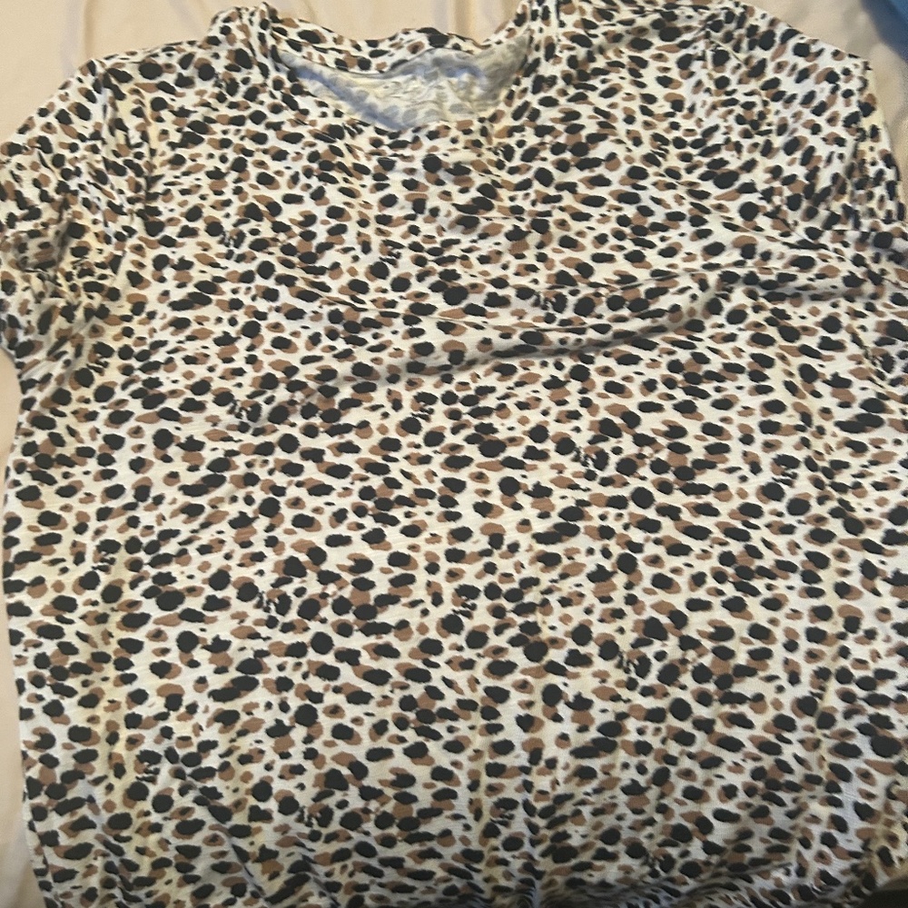 Maurice’s leopard / cheatah print 24/7 top